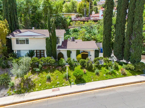 24526 Calvert St, Woodland Hills, CA 91367