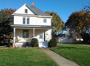 1411 6th St, Orion, IL 61273
