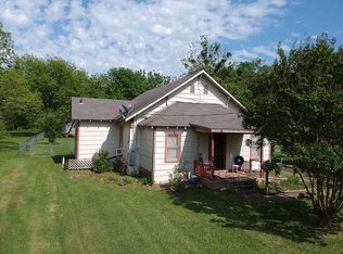 1906 Church St, Commerce, TX 75428