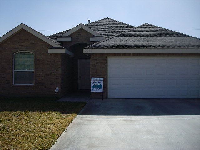 1st image of 2236 Independence Dr