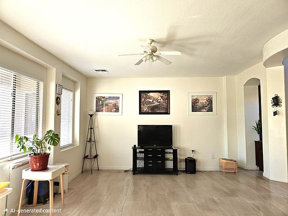4th image of 3243 E Oriole Way Building D