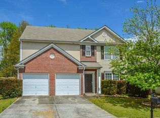 2276 Tullamore Cir, Snellville, GA 30039