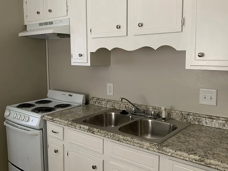 3017 Minnesota Rd — Photo 1