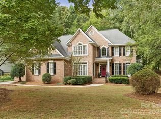 1221 Over Stream Ln, Matthews, NC 28105