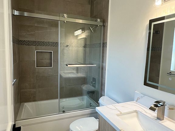 4th image of 8108 Celito Dr