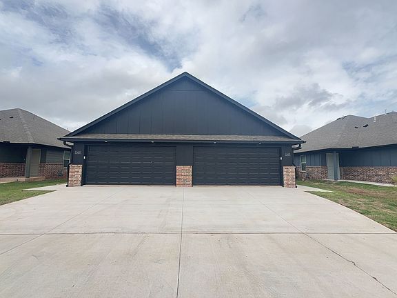 5th image of 11427 University Dr