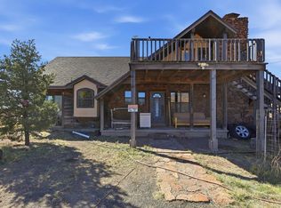 202 W Fast Gun Ln, Fort Davis, TX 79734
