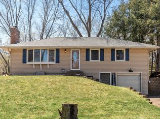 2560 Roth Pl, White Bear Township, MN 55110