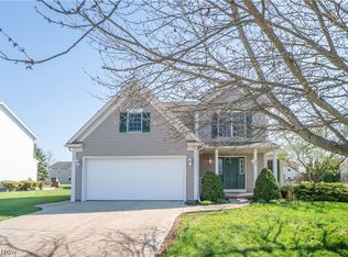 2662 Captens St NE, Canton, OH