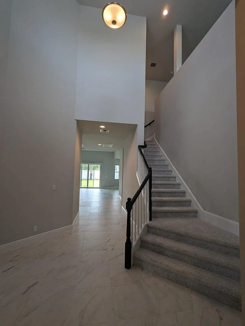 9292 Crestview Circle, Palm Beach Gardens, FL 33412 — Photo 3