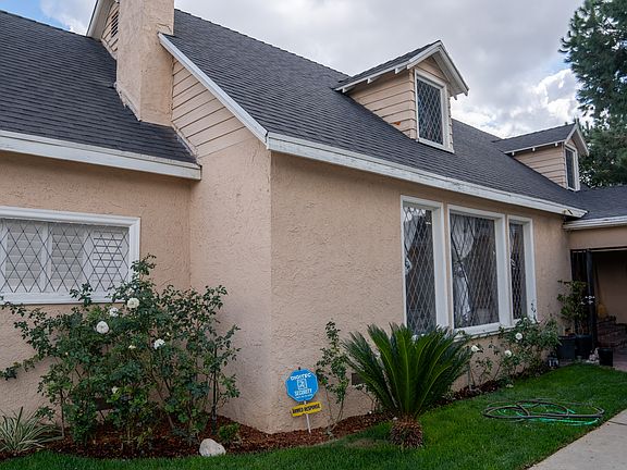 2nd image of 8010 Winnetka Ave