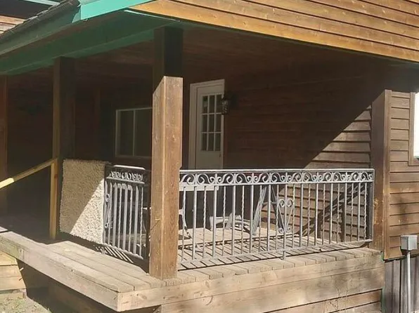 218 E Skyline Dr, Roscommon, MI 48653