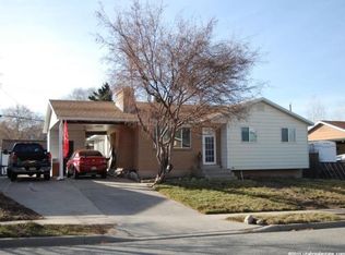 180 E Cobble Creek Rd, North Salt Lake, UT 84054
