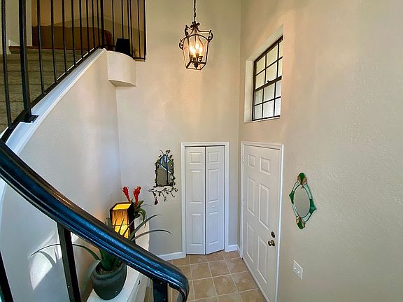 5th image of 247 Los Prados Dr