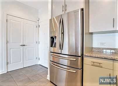 3rd image of 172 Culver Ave APT 603