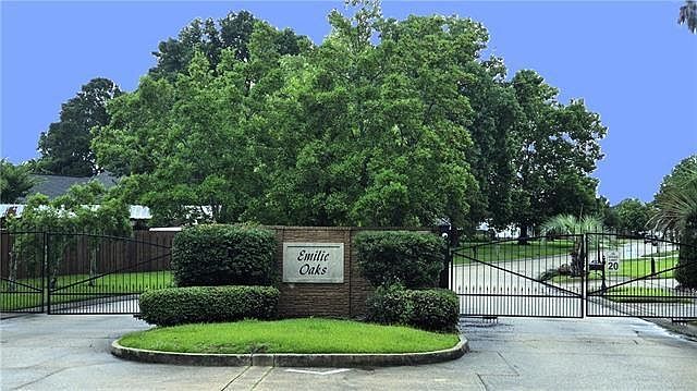 1st image of 2005 Emilie Oak Dr