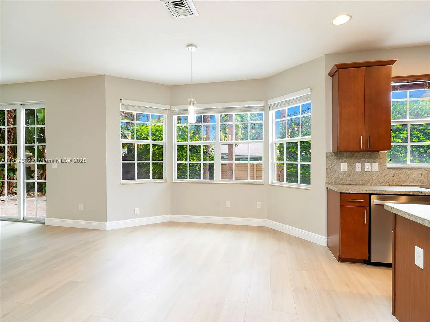 2028 SW 16th Terrace 2028, Fort Lauderdale, FL 33315 — Photo 2