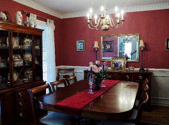 4th image of 204 Woodbridge Dr