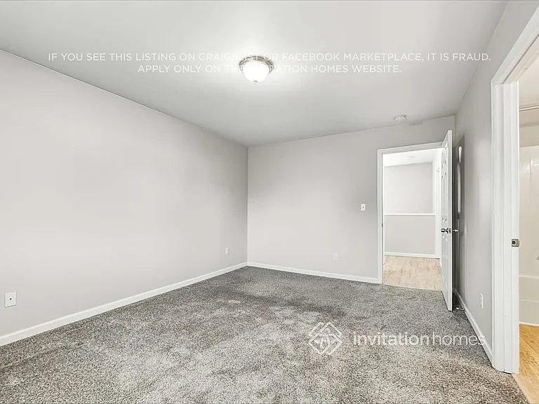 2212 189th St E — Photo 10