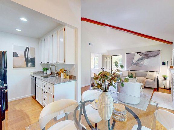 5th image of 5701 Makati Cir E