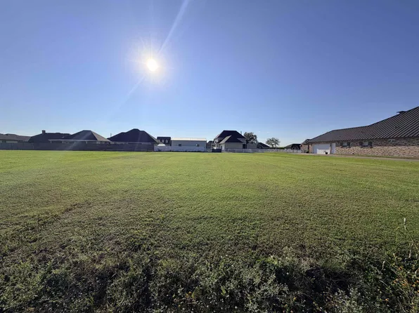 N Spruce St, Vacherie, LA 70090