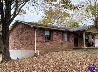 585 Hallmark Pl, Radcliff, KY 40160