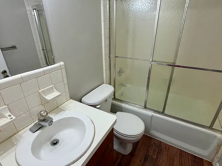 180 S Carrie St — Photo 7