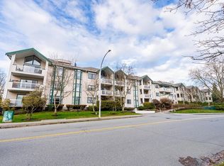 13911 70th Ave #302, Surrey, BC V3W6B4