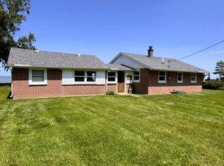 6285 Lakeview Dr, Port Hope, MI 48468