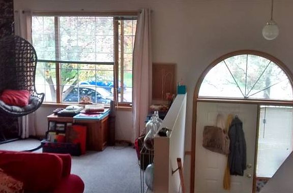 3rd image of 4519A 47th St