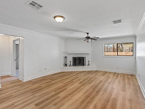 5th image of 6624 Meadow Ridge Ln