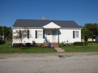 40 S Elm St, Mulberry, IN 46058