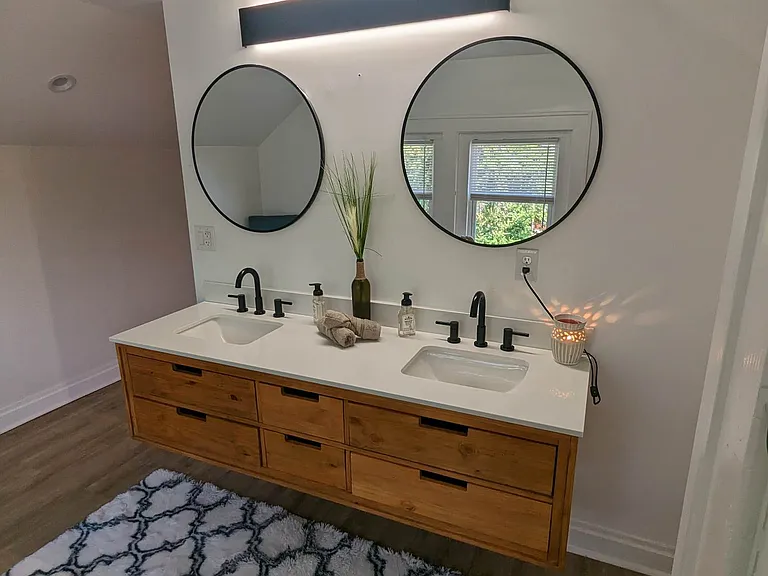 705 Bedford Ave #3 — Photo 9