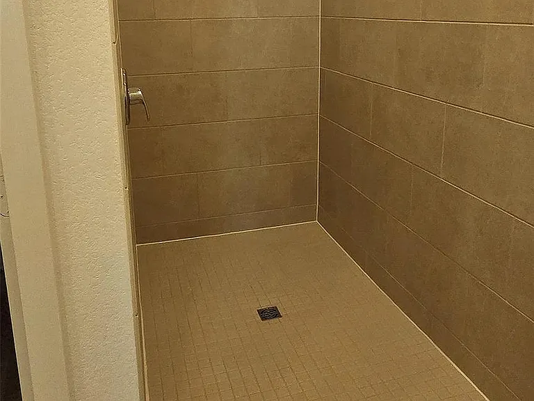 2507 Cantera Bluff Ln — Photo 13