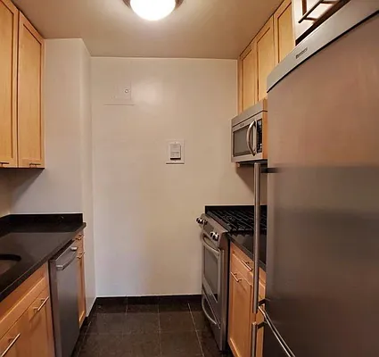 Rented by Corcoran | media 13