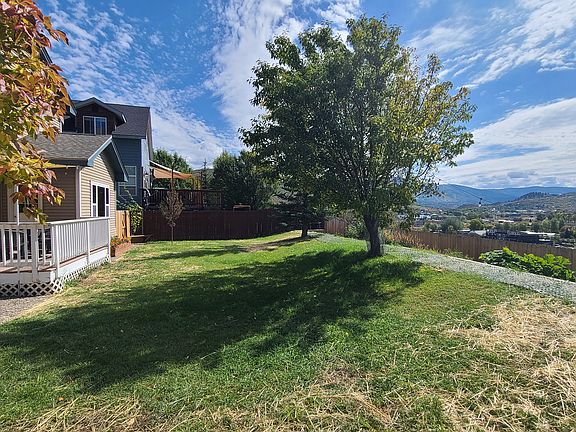 3rd image of 2755 Abbey Rd