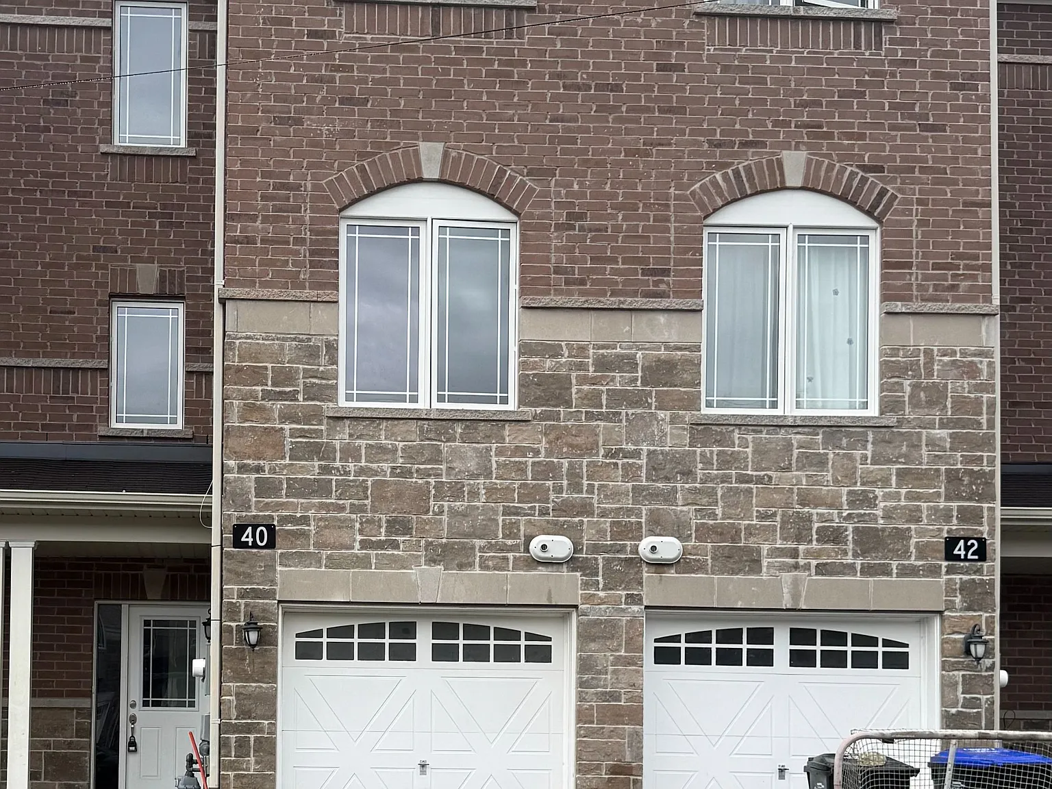 4 bed, $2,750 — Photo 1
