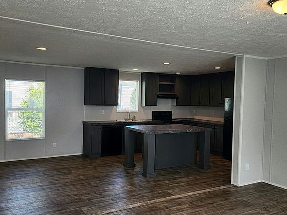 3rd image of 6539 Townsend Rd #263