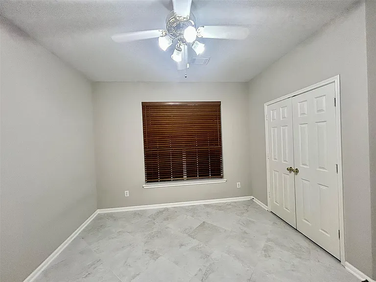 16807 Laguna Springs Dr — Photo 46