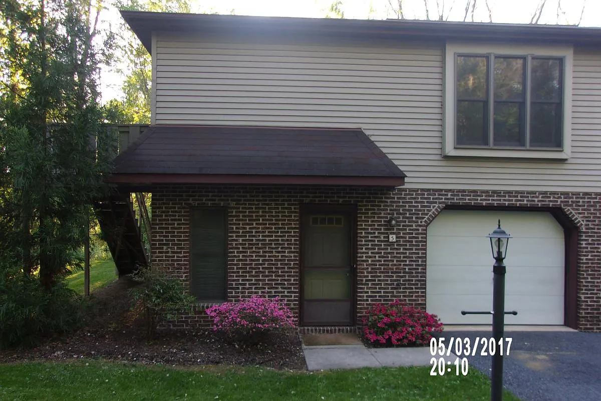 5 Breton Ln photo 1