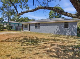 1117 Sorrells Dr, Jacksonville, AR 72076