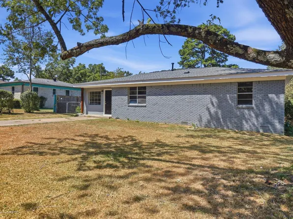 1117 Sorrells Dr, Jacksonville, AR 72076