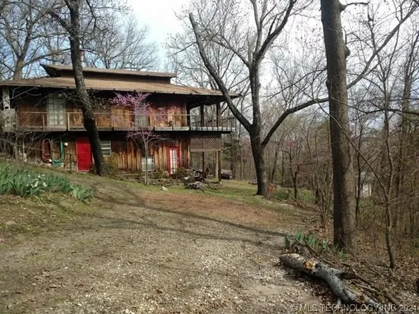 419068 E 1157th Rd, Checotah, OK 74426