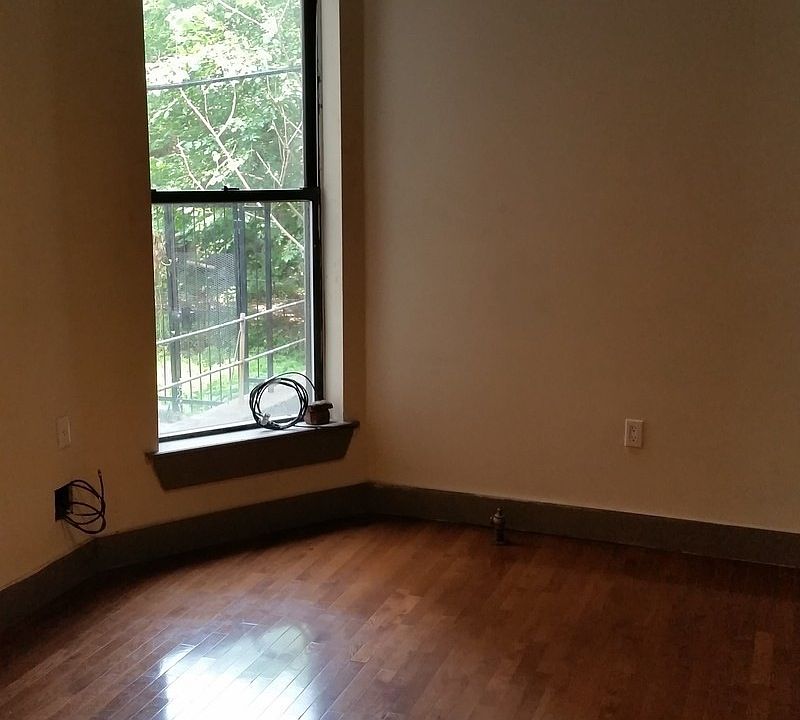 2nd image of 715 Saint Marks Ave APT 1B