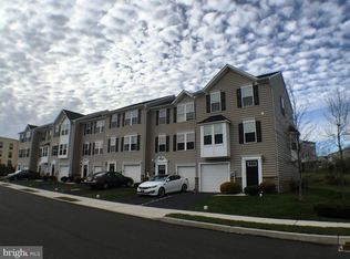 113 Susan Cir, North Wales, PA 19454