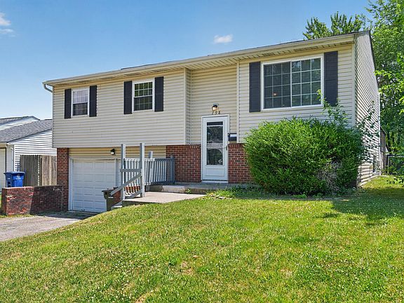 2nd image of 798 Orchard Glen Ct