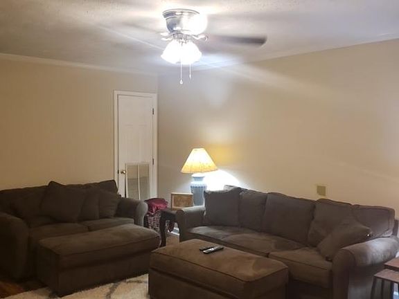 2nd image of 453 Cityview Ln #453