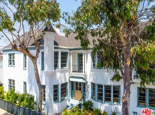 517 1/2 Rose Ave, Venice, CA 90291