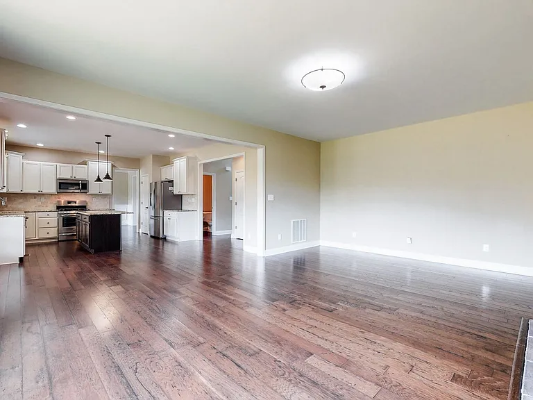 802 Urton Woods Way — Photo 26