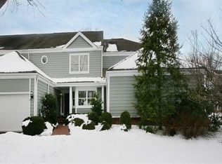 12 Boxwood Dr, Morristown, NJ 07960